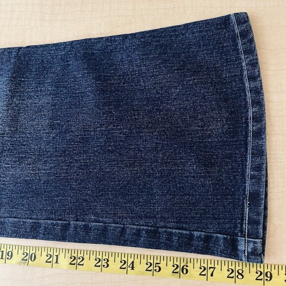 CDN JEANS Canadian Club Women's Blue Denim Jeans Sz 29 Boot Cut Stretch Mid Rise - Picture 9 of 11